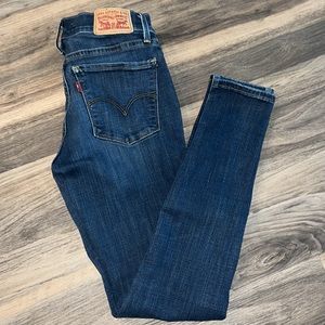 Levi’s 710 Super Skinny Jeans size 26